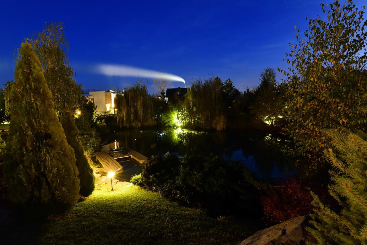 Lacul Verde Resort Плоешти Экстерьер фото
